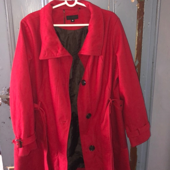 Red Jacket Heavy - Picture 2 of 2